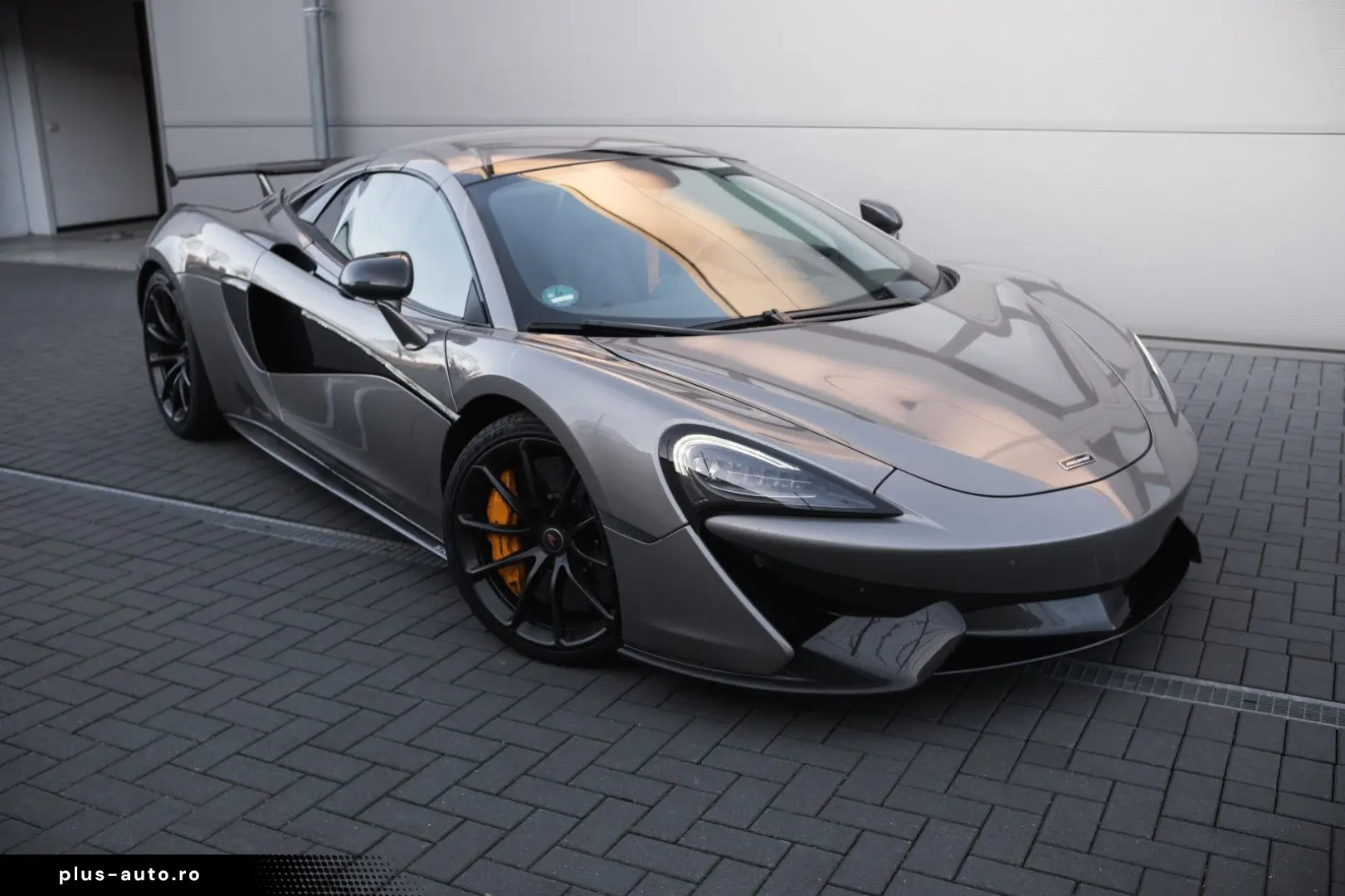 MCLAREN 570S Spider  Lift-el. Sitze-Kamera-B&W