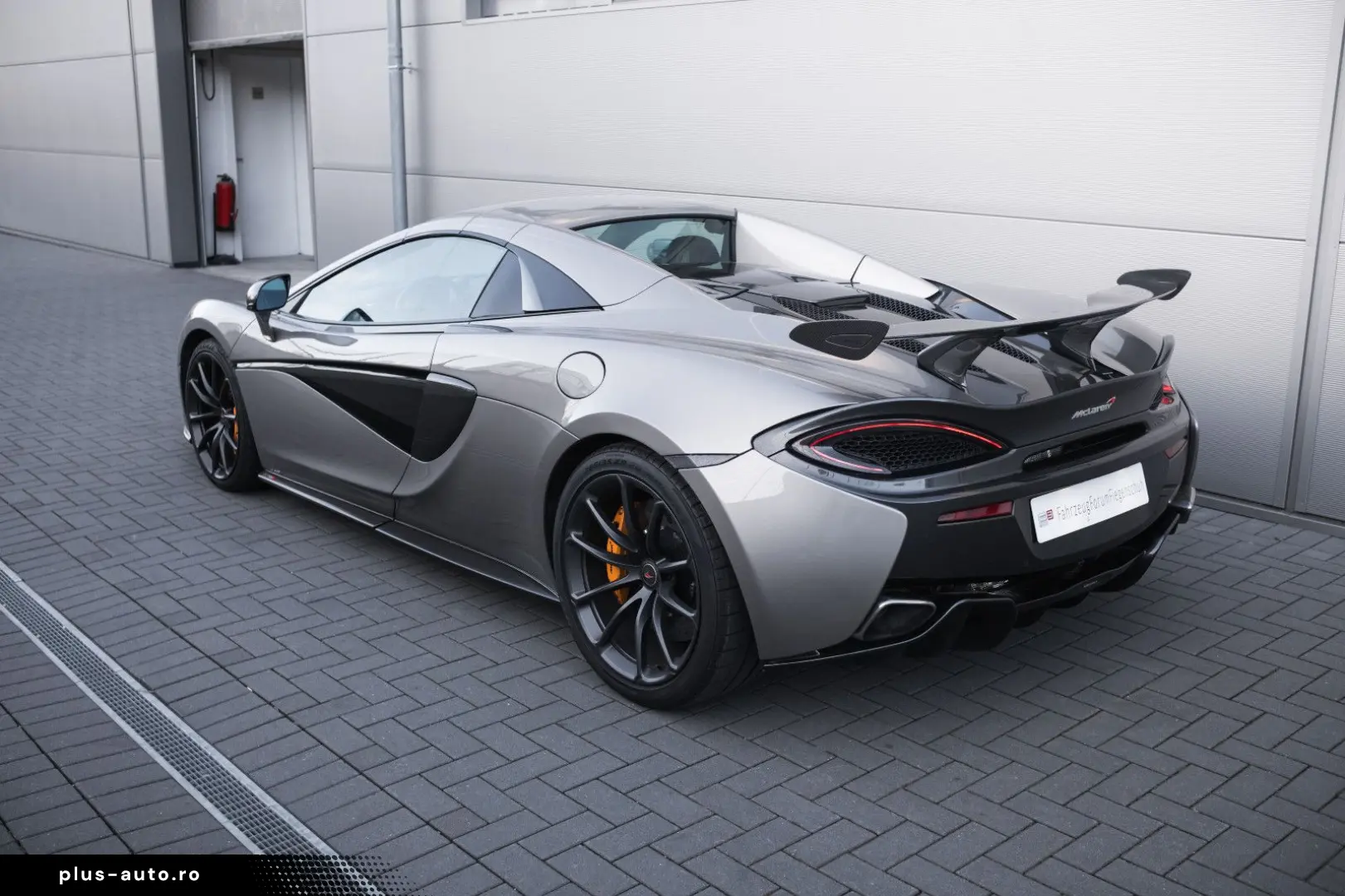 MCLAREN 570S Spider  Lift-el. Sitze-Kamera-B&W