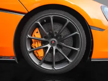 MCLAREN 570S Spider   Luxury Pack   B&W