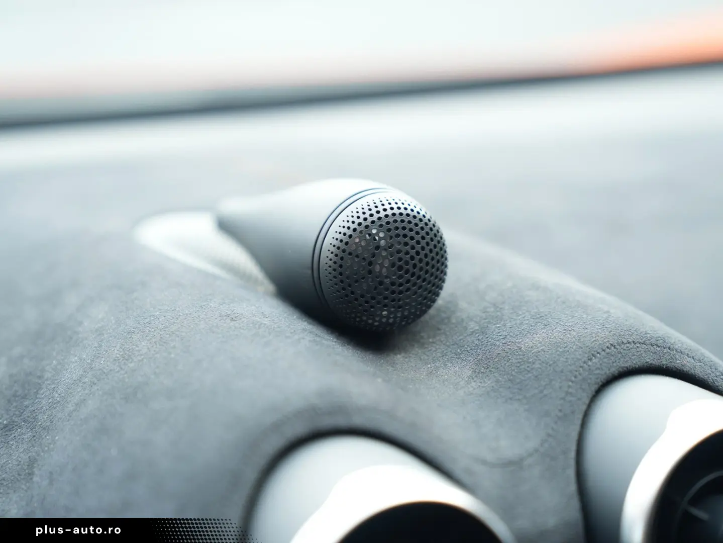 MCLAREN 570S Spider   Luxury Pack   B&W