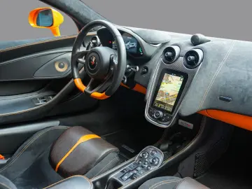 MCLAREN 570S Spider   Luxury Pack   B&W