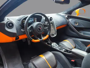 MCLAREN 570S Spider   Luxury Pack   B&W