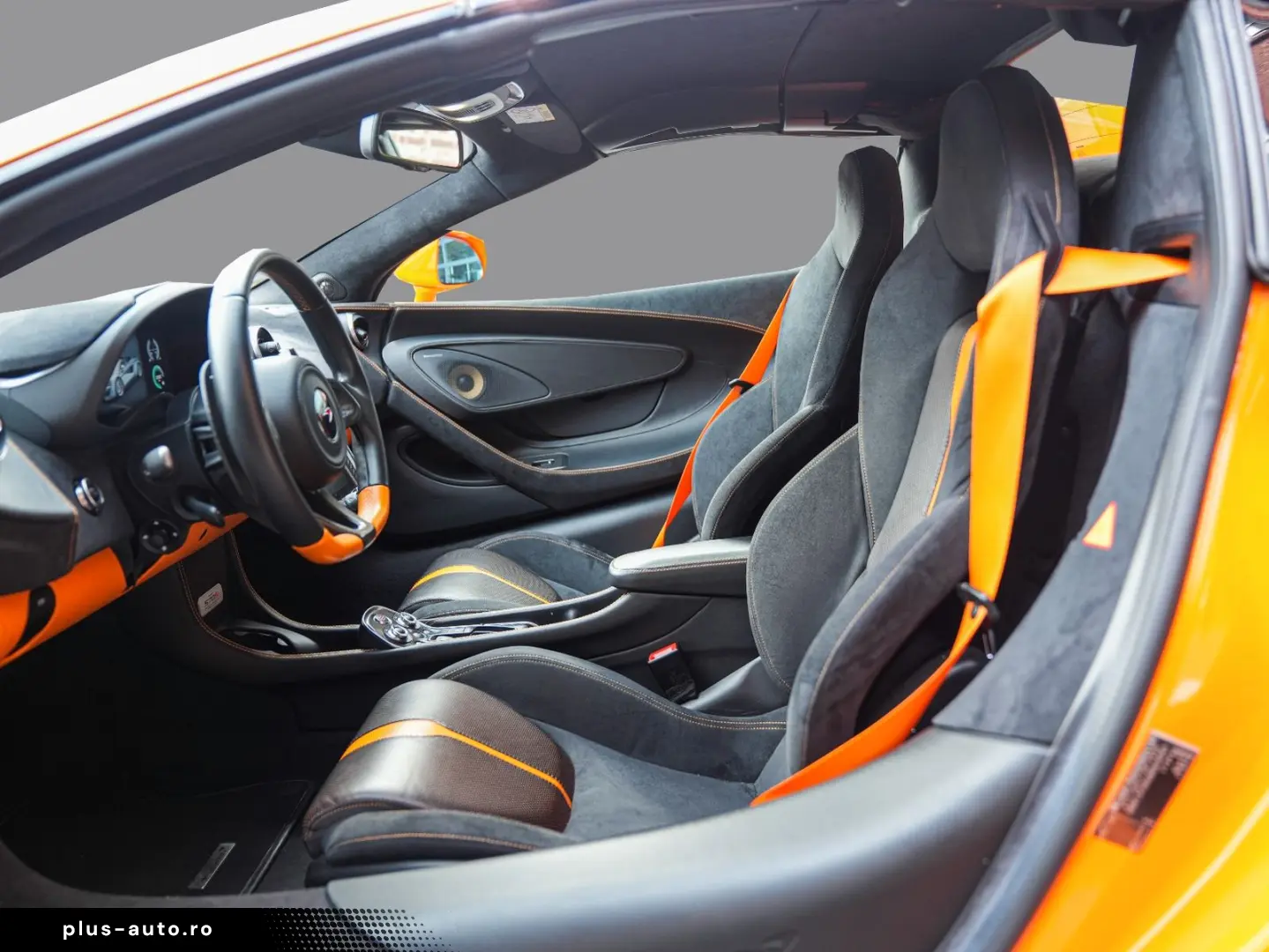 MCLAREN 570S Spider   Luxury Pack   B&W