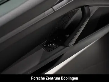 PORSCHE 992 911 Carrera Cabrio Sportabgas Surround View