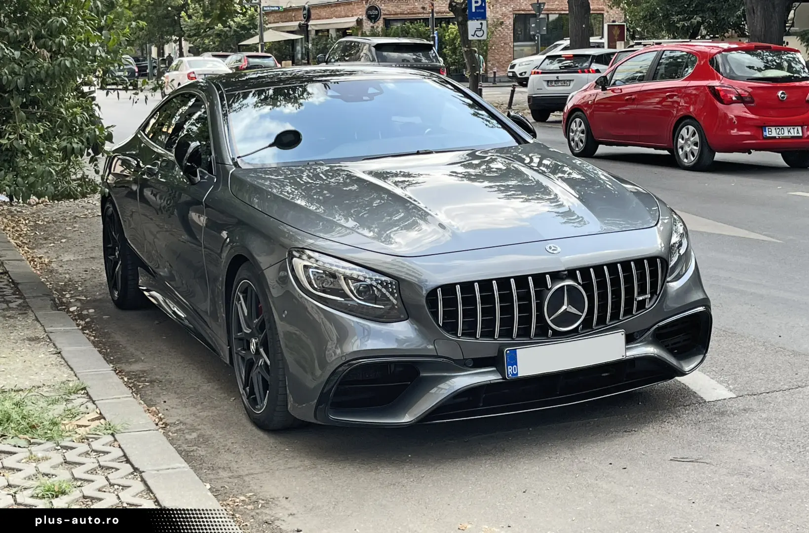 Mercedes-Benz S 63 AMG