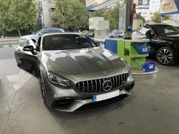 Mercedes-Benz S 63 AMG