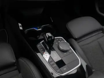 BMW 118i Sport Line Kamera DAB DriveAs HiFi Panorama