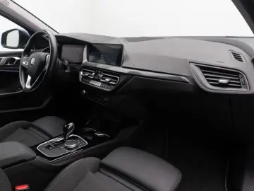 BMW 118i Sport Line Kamera DAB DriveAs HiFi Panorama