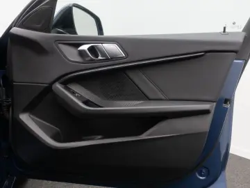 BMW 118i Sport Line Kamera DAB DriveAs HiFi Panorama