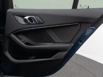 BMW 118i Sport Line Kamera DAB DriveAs HiFi Panorama