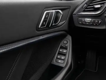 BMW 118i Sport Line Kamera DAB DriveAs HiFi Panorama