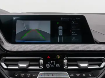 BMW 118i Sport Line Kamera DAB DriveAs HiFi Panorama