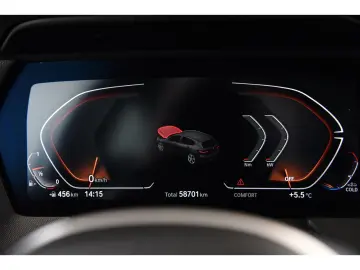 BMW 118 i Sport Line Panoramadach Klimaautomatik Sit