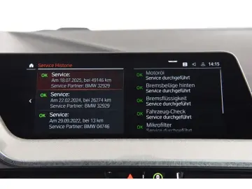 BMW 118 i Sport Line Panoramadach Klimaautomatik Sit