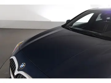 BMW 118 i Sport Line Panoramadach Klimaautomatik Sit