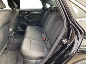 AUDI A3 Limousine advanced 30TFSI S-trc Virtual CAM L