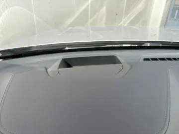 VOLVO XC 60 T8 Ultra Dark 22 Zoll   Luftf.   B&W