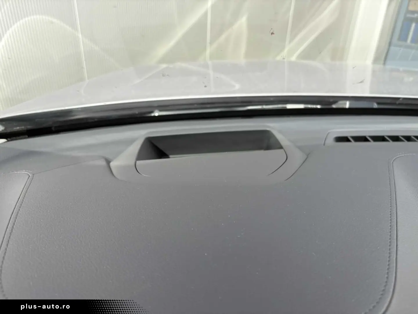 VOLVO XC 60 T8 Ultra Dark 22 Zoll   Luftf.   B&W