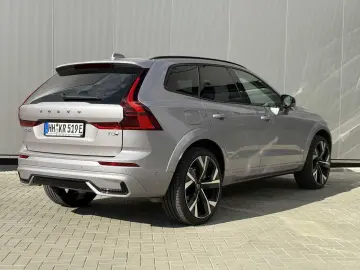 VOLVO XC 60 T8 Ultra Dark 22 Zoll   Luftf.   B&W