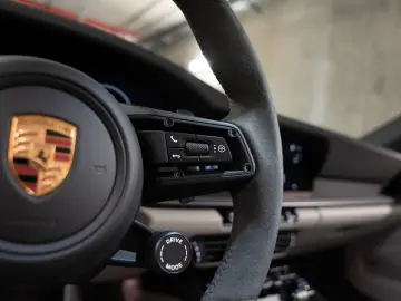 PORSCHE 992 Carrera Cabriolet BOSE Sportabgasanlage