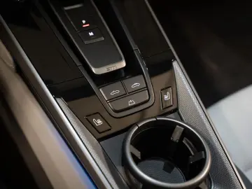 PORSCHE 992 Carrera Cabriolet BOSE Sportabgasanlage