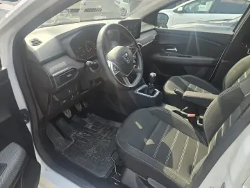 Logan Comfort oct 2022 1.0TCE 90Cp manual benz TVA ded