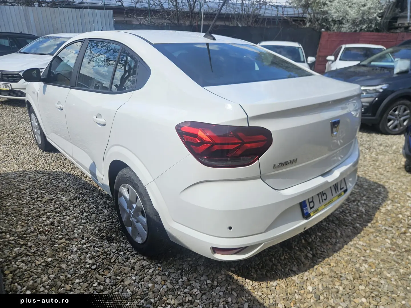 Logan Comfort oct 2022 1.0TCE 90Cp manual benz TVA ded