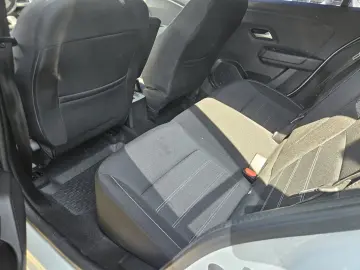 Flota Logane Comfort oct 2022 1.0TCE 90Cp man benz TVA ded