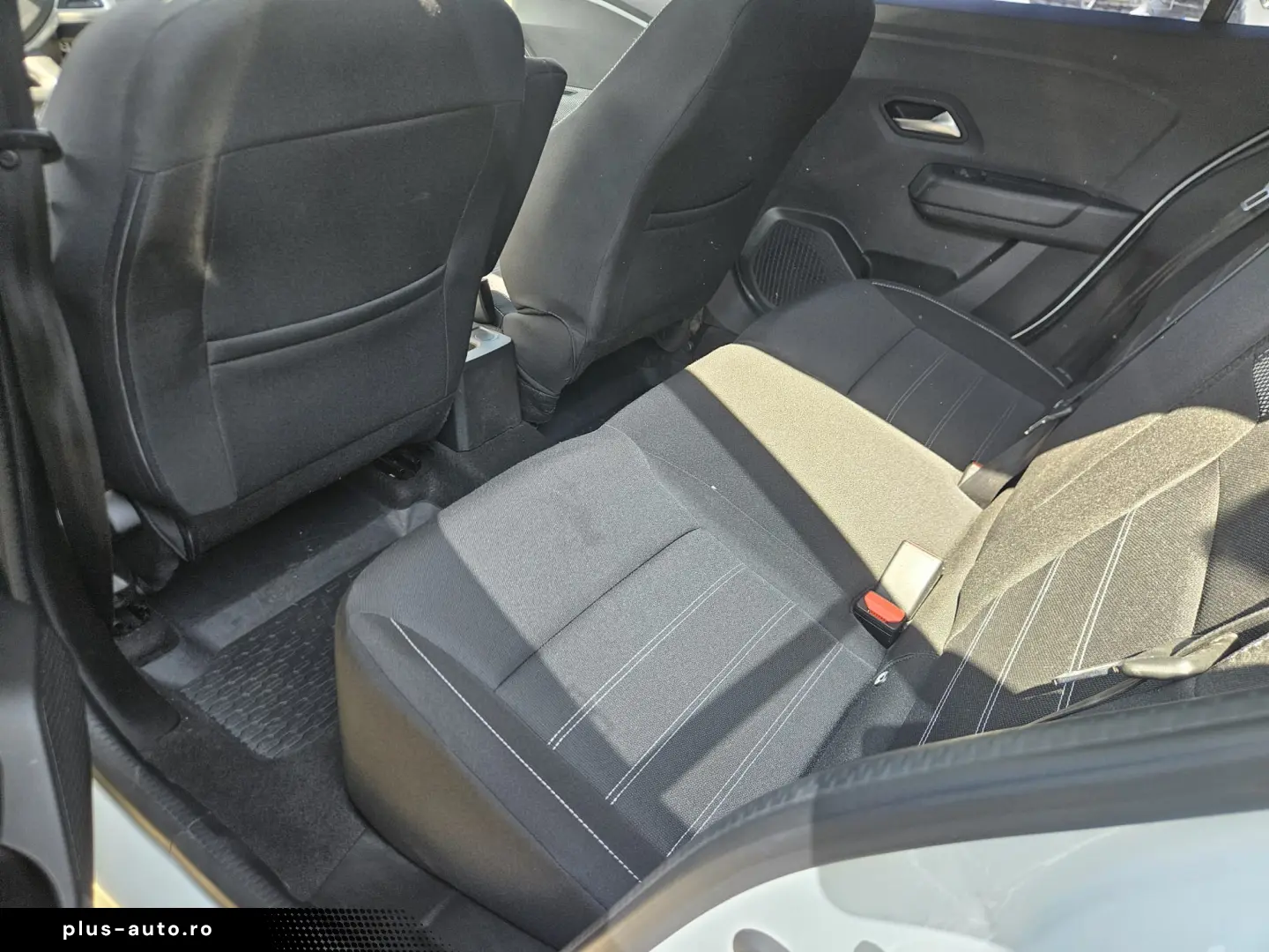 Flota Logane Comfort oct 2022 1.0TCE 90Cp man benz TVA ded