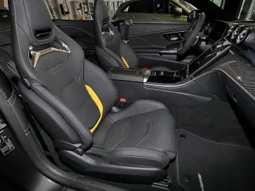 MERCEDES-BENZ CLE 53 AMG 4M Cabrio Mattlack Multisitz