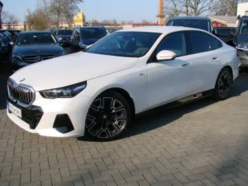 BMW 520 520d M Sport Pro Xdrive ACC 360º H&K ACC HUD