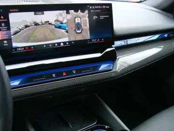 BMW 520 520d M Sport Pro Xdrive ACC 360º H&K ACC HUD