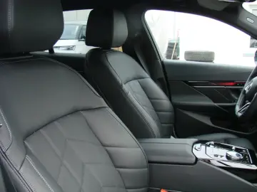 BMW 520 520d M Sport Pro Xdrive ACC 360º H&K ACC HUD