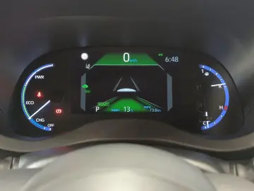 TOYOTA YARIS CROSS 1.5 Hybrid TEAM D