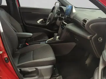 TOYOTA YARIS CROSS 1.5 Hybrid TEAM D