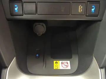 TOYOTA YARIS CROSS 1.5 Hybrid TEAM D