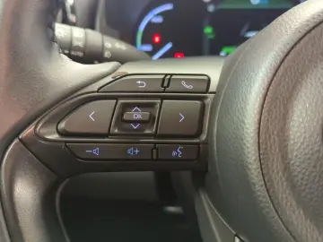 TOYOTA YARIS CROSS 1.5 Hybrid TEAM D