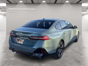 BMW 520d xDrive Limousine M Sport Navi Harman K LED