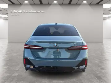 BMW 520d xDrive Limousine M Sport Navi Harman K LED