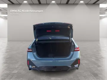 BMW 520d xDrive Limousine M Sport Navi Harman K LED