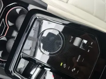 BMW 550e xDrive M Sport AdapLED DA Prof PA  B&W 21