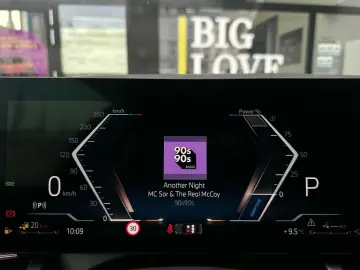 BMW 550e xDrive M Sport AdapLED DA Prof PA  B&W 21