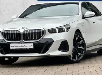 BMW 550e xDrive M Sport AdapLED DA Prof PA  B&W 21