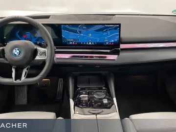 BMW 550e A xDrive Lim M-Sport PRO AHK ACCPro 360