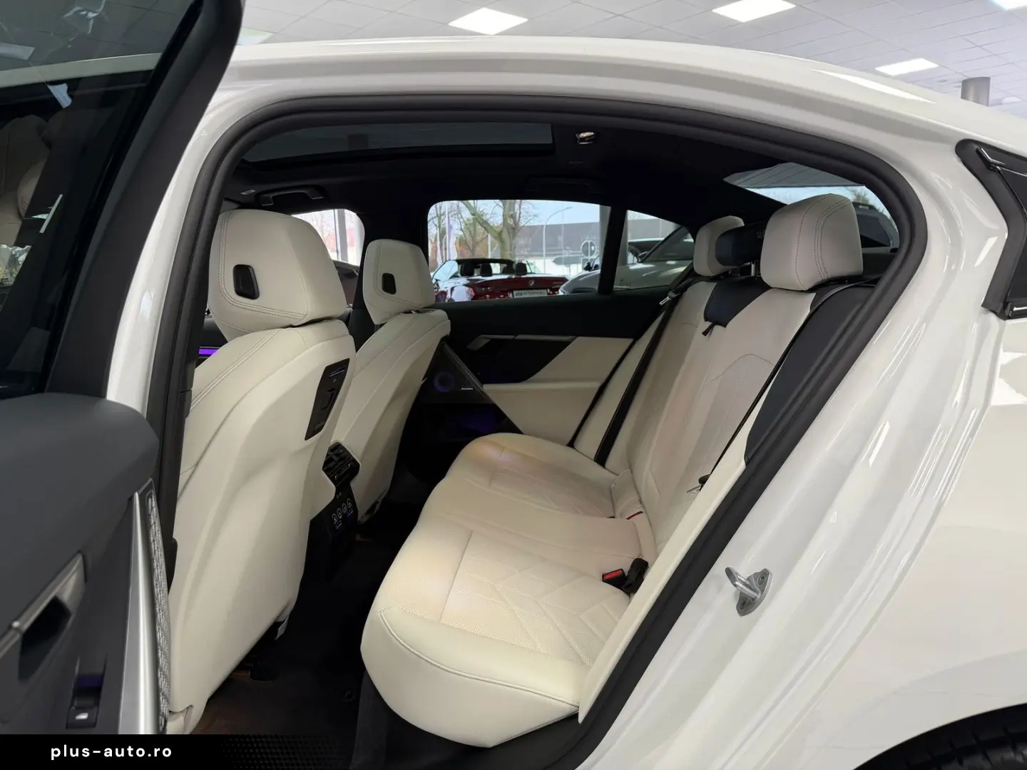 BMW 550 e xD M-Sport Pro PANO B&W ICONIC AHK 360