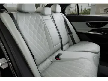 MERCEDES-BENZ E 400 e 4M AMG Sport Premium  Distr. L&hellip;