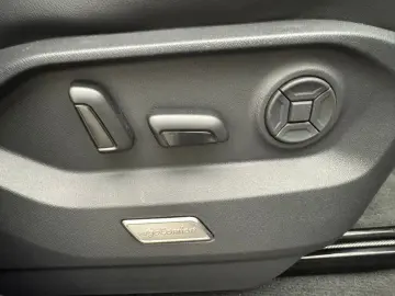 VW Touareg PA V6 TSI 4M 340PS Autom IQ.DriveLuftAHK