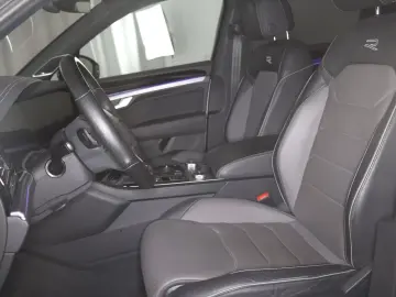 VW Touareg R-Line Black Style 3.0TDI 608 -ohne Anza