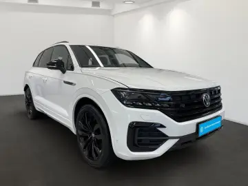 VW Touareg 3.0 TDI 4M R-Line  AHK MATRIX KAMERA NAV