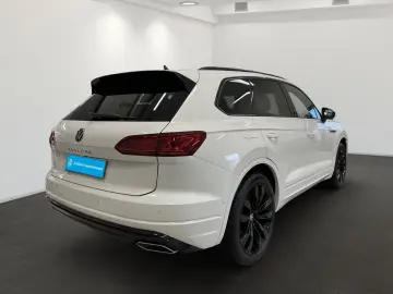 VW Touareg 3.0 TDI 4M R-Line  AHK MATRIX KAMERA NAV